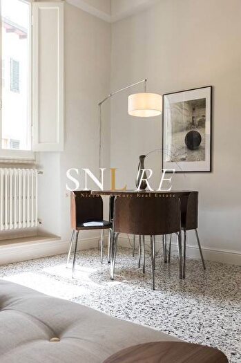 Appartamento con 5 locali in affitto in Via Il Prato, Borgo Ognissanti Il Prato, Firenze
