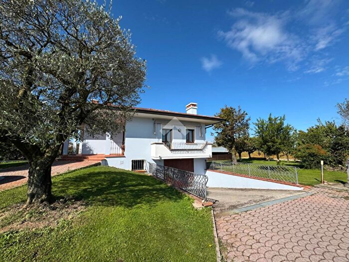 Casa con 5 locali in vendita in Via Zumianella, Pianiga