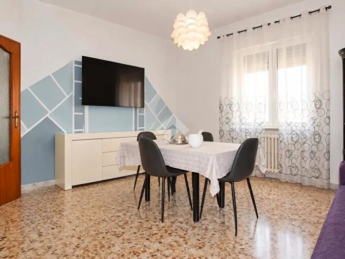 Appartamento quadrilocale in vendita in Via Giovanni Boccaccio, Lucera