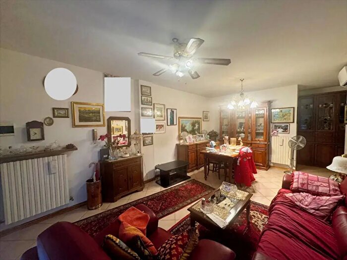 Appartamento quadrilocale in vendita in Via Unione Sovietica, Reggio Emilia