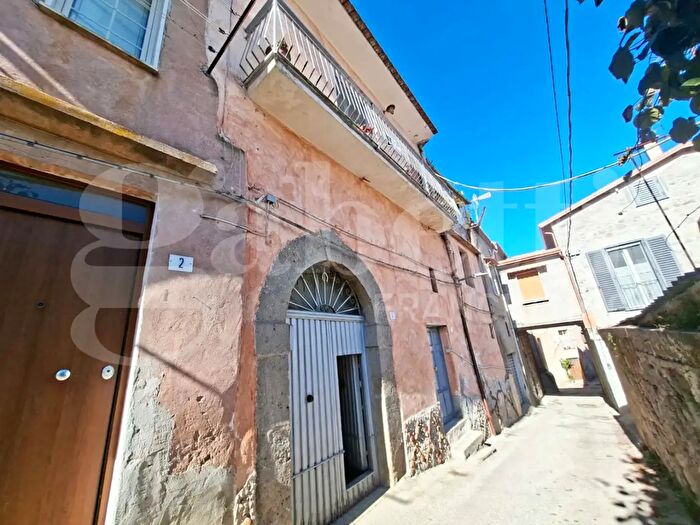 Casa con 5 locali in vendita in Casi Snc, Teano