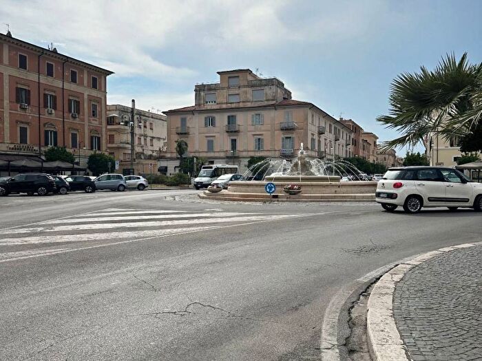 Appartamento bilocale in affitto in Piazza della Repubblica, Centro, Terracina