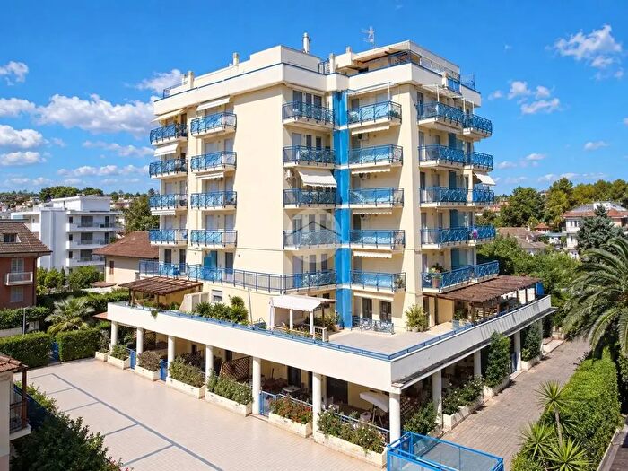Appartamento trilocale in vendita in Via Puccini, San Benedetto Del Tronto