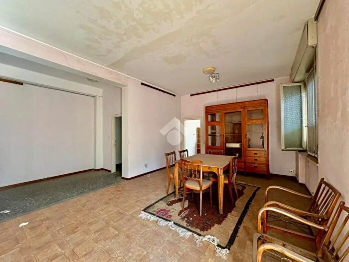 Appartamento quadrilocale in vendita in Via G Marconi, Albino