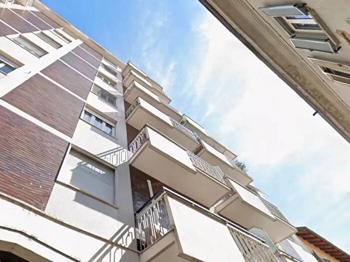 Appartamento trilocale in affitto in Via Paulucci di Calboli Fulcieri, Milano