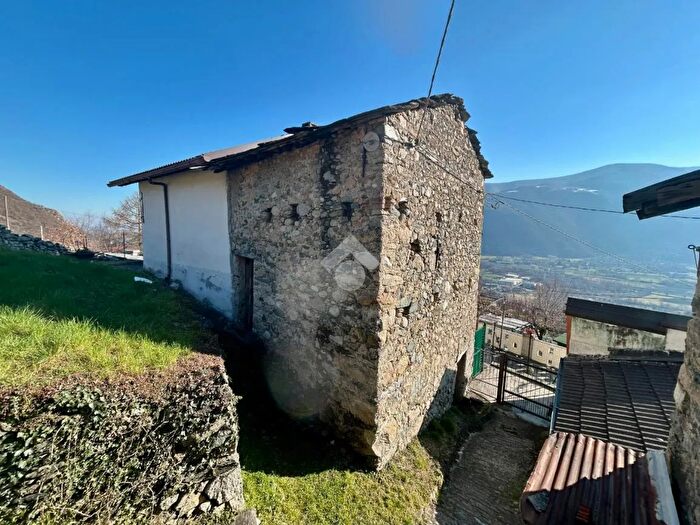 Casa trilocale in vendita in Borgata Borlera, Condove