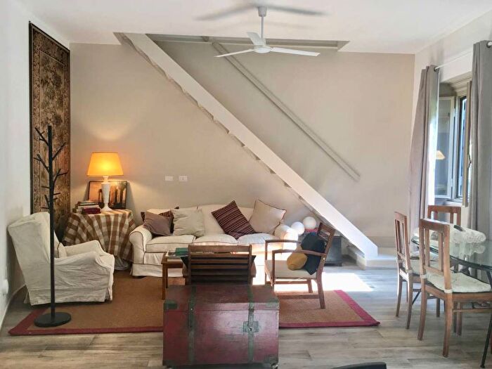 Appartamento trilocale in affitto in Via Rubra, Labaro, Roma