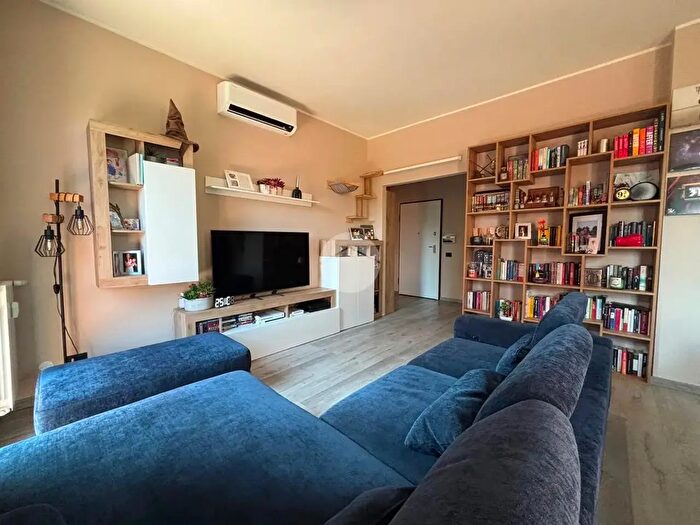 Appartamento quadrilocale in vendita in Via Corsica, Brescia
