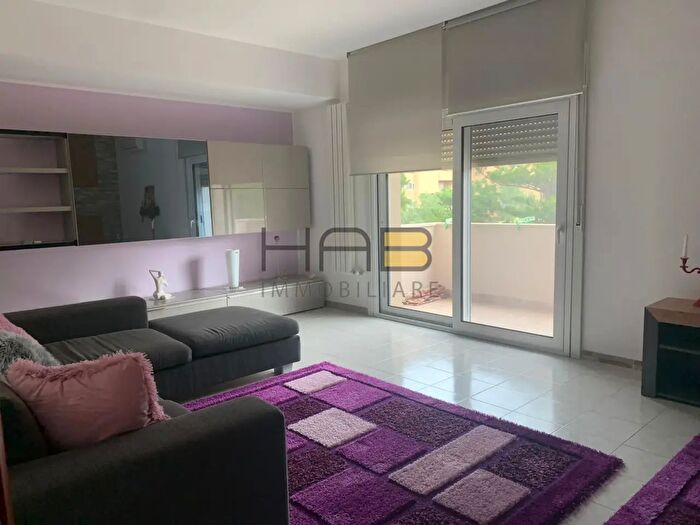 Appartamento quadrilocale in affitto in Via Vincenzo di Girolamo, Trapani