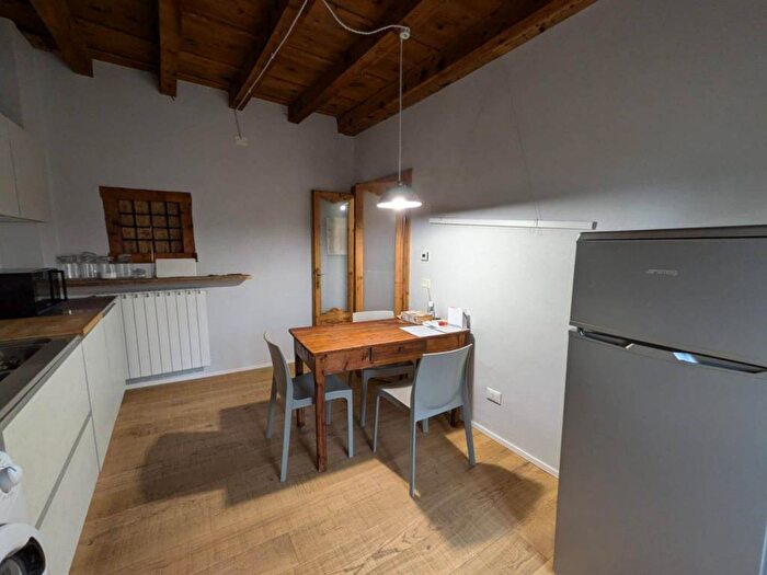 Appartamento quadrilocale in affitto in Via Veneto Borgo Trento, Brescia