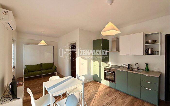 Appartamento monolocale in vendita in Via Ronchi, Milano