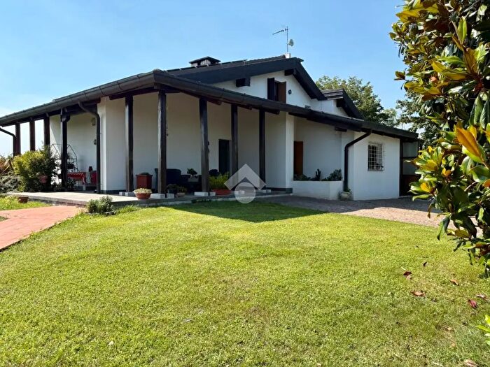 Casa con 5 locali in vendita in Via Pissignano, Colloredo Di Monte Albano