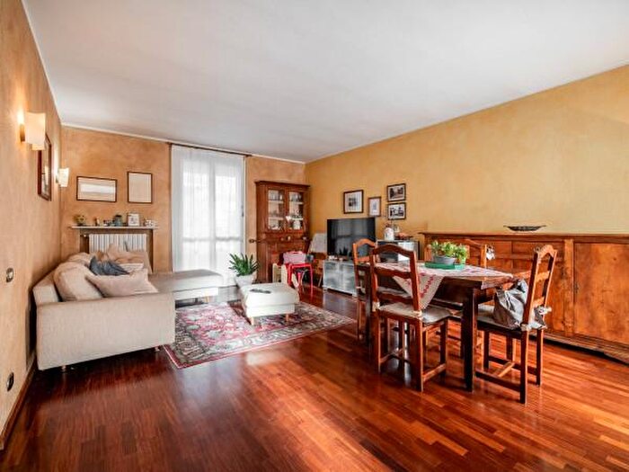 Casa con 6 locali in vendita in Scandiano