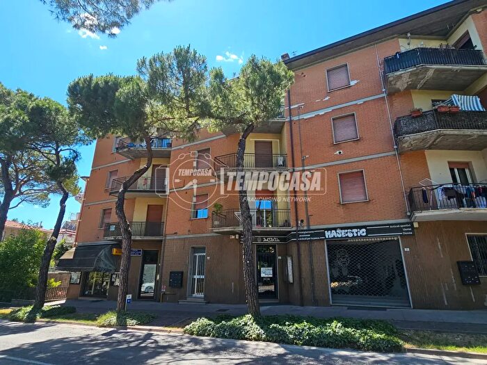 Appartamento trilocale in vendita in Via Firenze, Riolo Terme