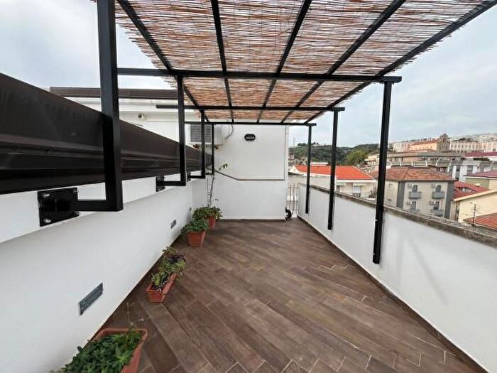 Appartamento trilocale in affitto in Corso Umberto I, Soverato