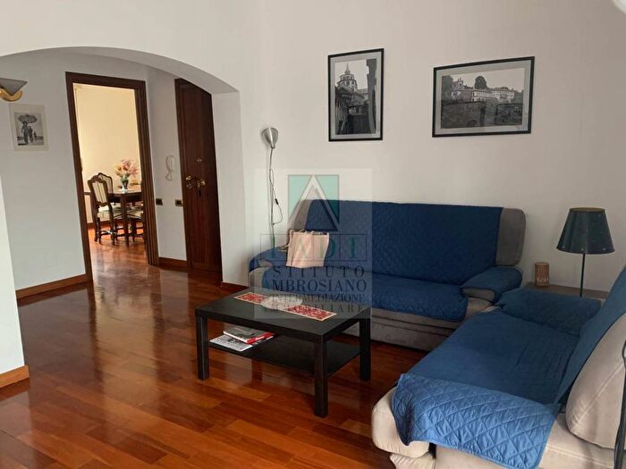 Appartamento trilocale in affitto in Via Domenico Veneziano, Bologna Sulmona, Milano