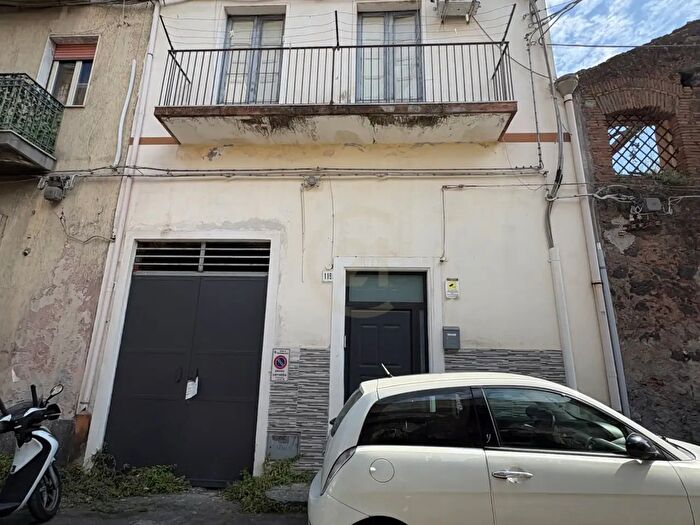 Appartamento trilocale in vendita in Via Galliano, Misterbianco