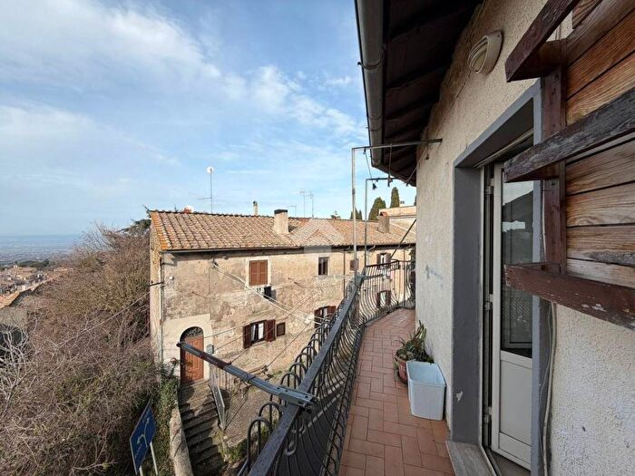 Appartamento trilocale in vendita in Via del Colle, San Martino al Cimino Tobia, Viterbo