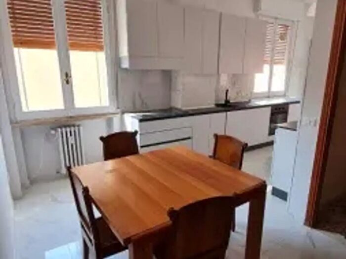 Appartamento quadrilocale in affitto in Viale Ettore Simonazzi, Reggio Emilia