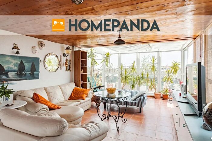 Appartamento trilocale in vendita in Via Bari, Milano