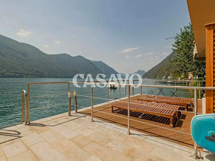 Appartamento con 5 locali in vendita in Via Statale, Valsolda