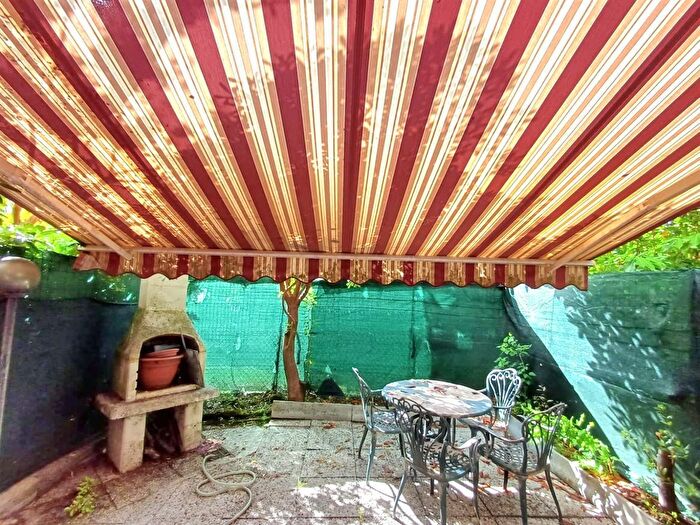 Casa bilocale in vendita in Massa