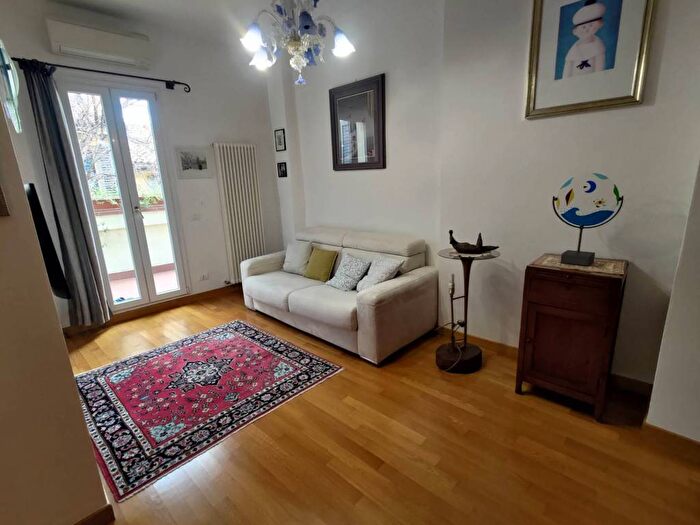 Appartamento quadrilocale in affitto in Via Santo Stefano, Santo Stefano, Bologna