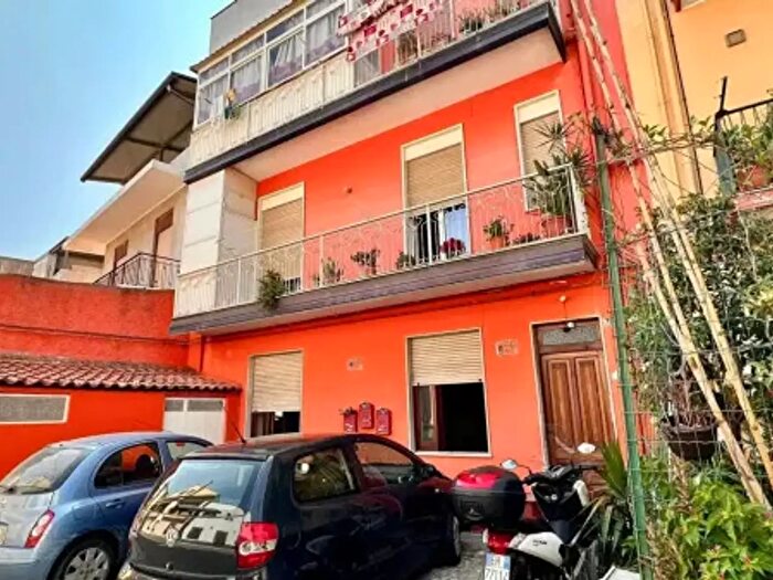 Appartamento quadrilocale in vendita in Via Giuseppe Parini, Barcellona Pozzo Di Gotto