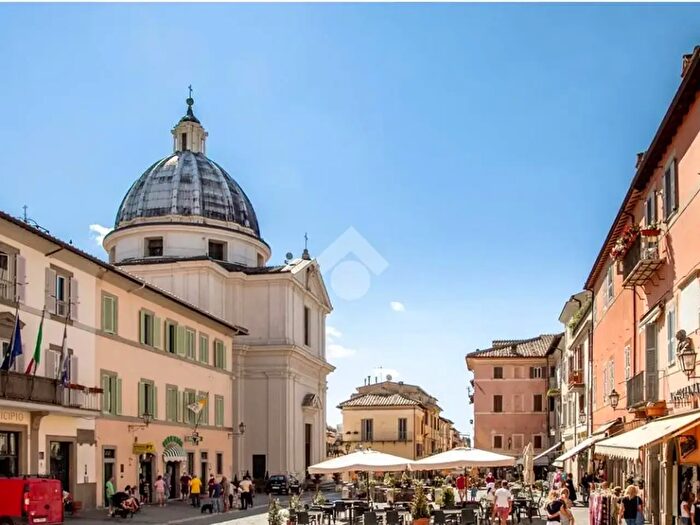 Appartamento bilocale in vendita in Via Carlo Rosselli, Castel Gandolfo