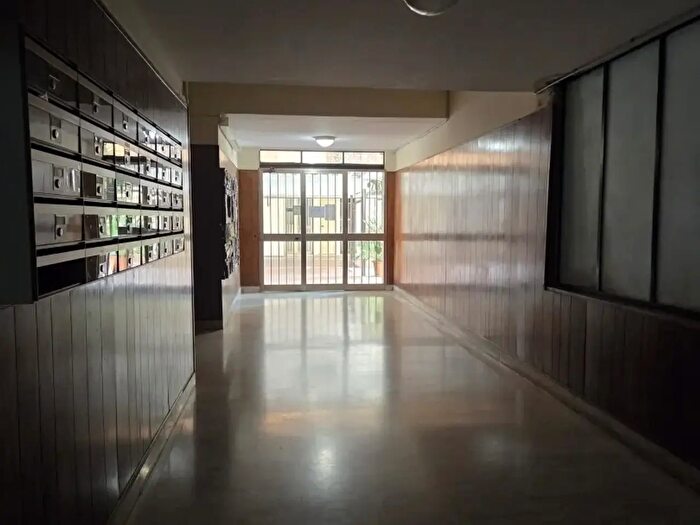 Appartamento con 5 locali in vendita in Via G Schipani, Catanzaro