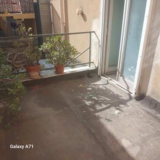 Appartamento trilocale in vendita in Napoli