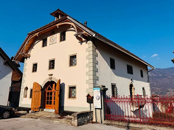 Casa monolocale in vendita in Ovaro