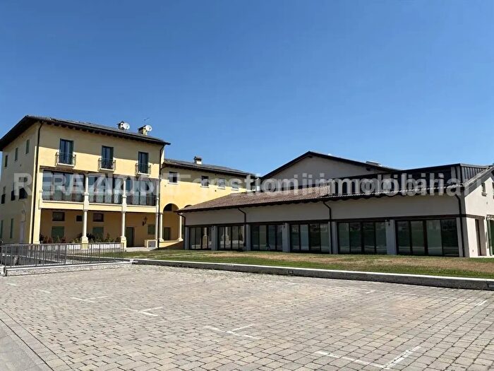 Appartamento trilocale in affitto in Vicenza