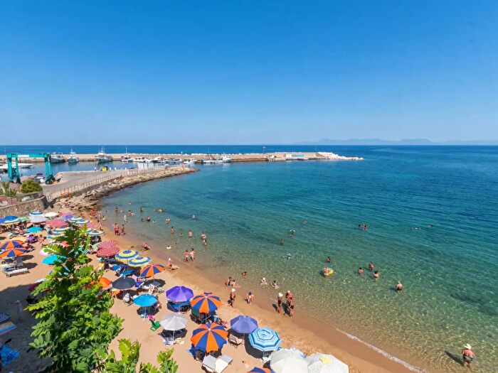 Appartamento in vendita in Via G Mazzini, Castellabate
