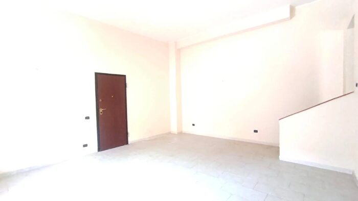 Appartamento trilocale in vendita in Via Appia, Maddaloni