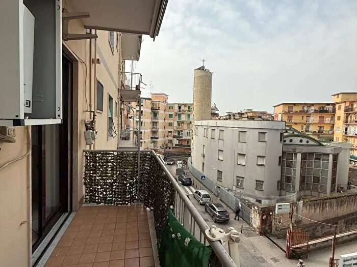Appartamento bilocale in vendita in Via Montevergine, Napoli