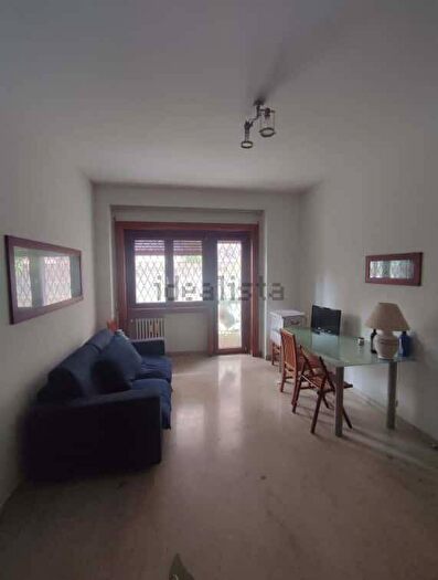 Appartamento quadrilocale in affitto in Via Sant'Agatone Papa, Gregorio VII Piccolomini, Roma