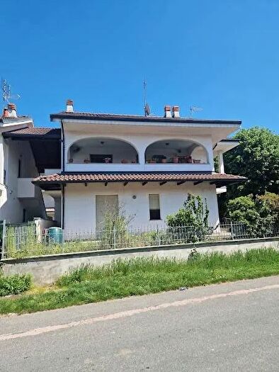 Appartamento quadrilocale in vendita in Via Galileo Ferraris a San Giusto Canavese, San Giusto Canavese