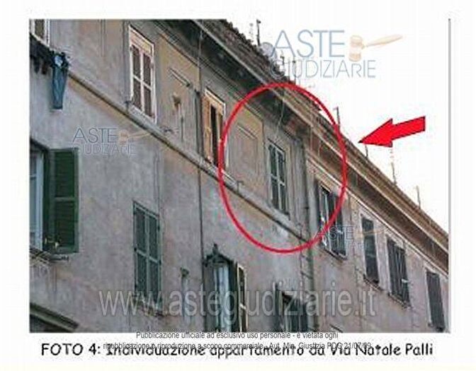 Appartamento trilocale in vendita in Via Natale Palli, Roma