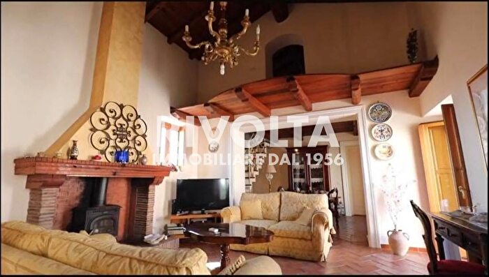 Appartamento trilocale in vendita in Piazza Risorgimento, Roccagorga