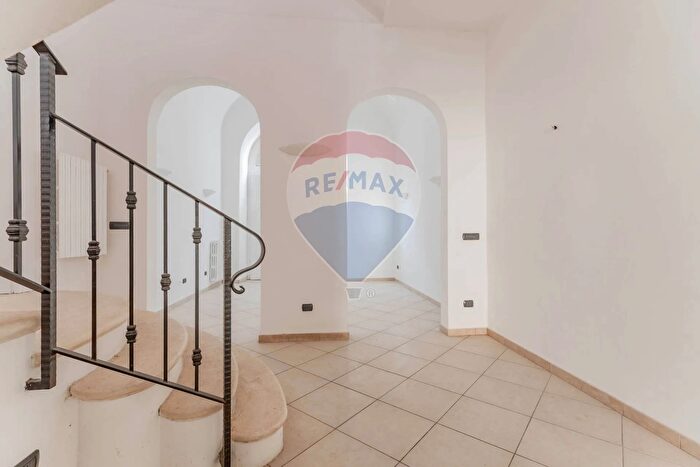 Casa quadrilocale in vendita in Via Rutigliano, Adelfia