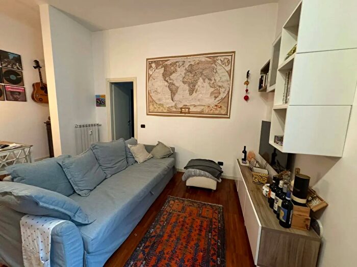 Appartamento monolocale in affitto in Via Cenisio, Milano