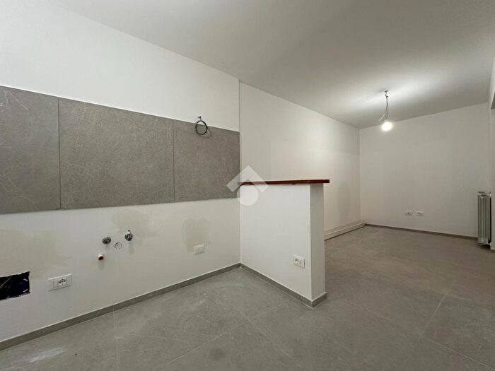 Appartamento quadrilocale in vendita in Via Garibaldi, Vallecrosia