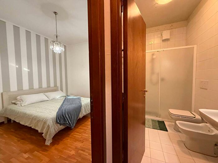 Appartamento bilocale in affitto in Via Zambonate, Centro, Bergamo