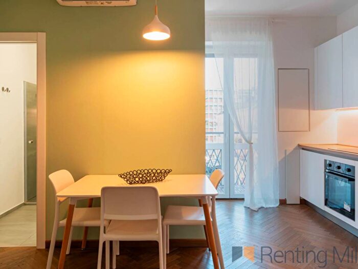 Appartamento bilocale in affitto in Via Francesco Londonio, Paolo Sarpi, Milano