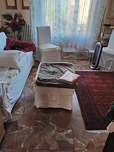 Appartamento con 5 locali in vendita in Largo Isaac Newton, Montespertoli