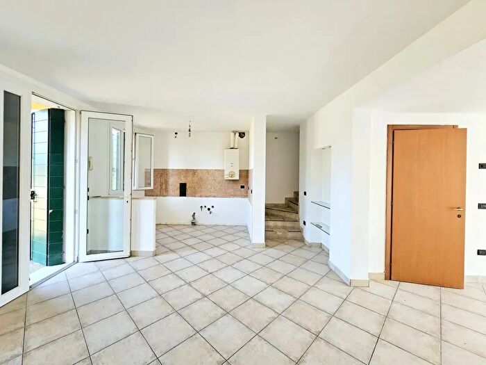 Casa in vendita in Via Pasquale Longo, Borgo Veneto