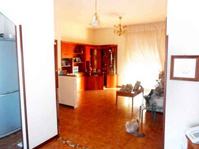 Appartamento con 5 locali in vendita in Via Marche, Monsano