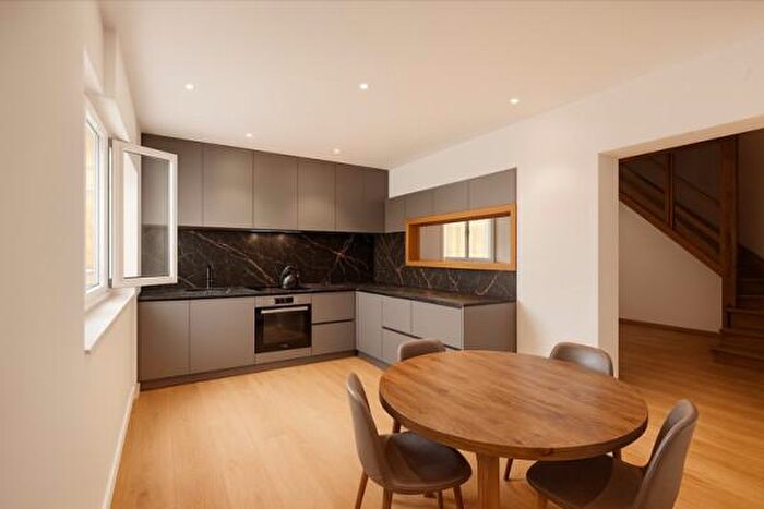 Appartamento bilocale in vendita in Via Chiesolina, Piancogno