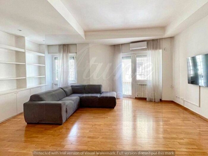 Appartamento trilocale in affitto in Via Flaminia, Fleming, Roma